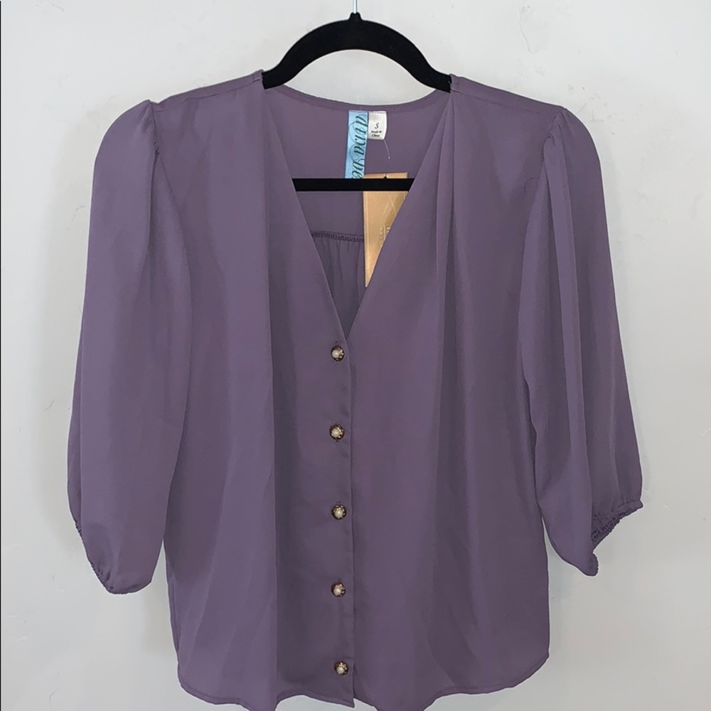 NWT Top from Francesca’s size Small